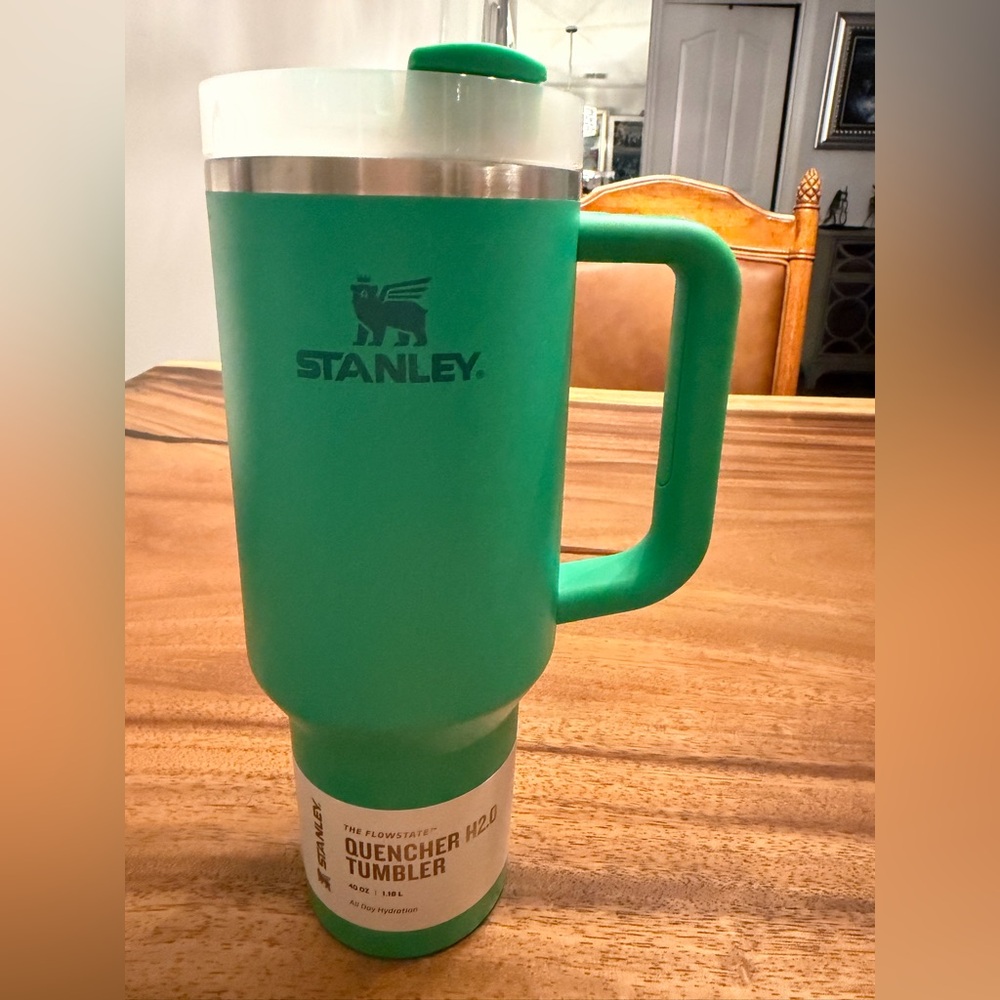 Stanley Meadow Quencher H2.0 Tumbler with Handle